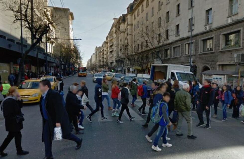 Indignante: una promotora fue manoseada en pleno centro de Córdoba, a las 5 de la tarde