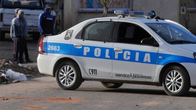 Robaron a una pareja en el barrio San Martín.