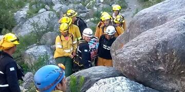 Los Bomberos de San Luis rescataron al hombre\u002E