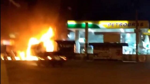 Incendio en una Petrobras