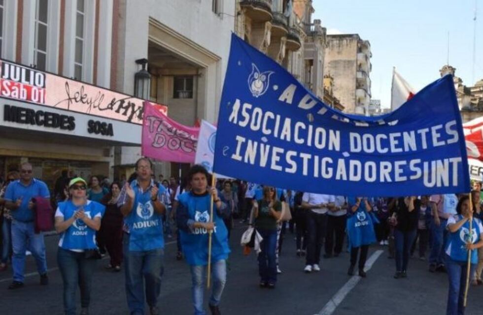 Este jueves y viernes los docentes universitarios harán paro