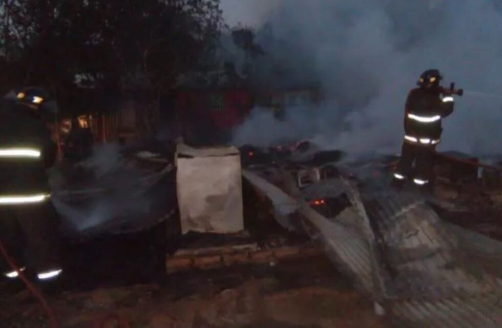 Wanda: un incendio destruyó una vivienda por completo