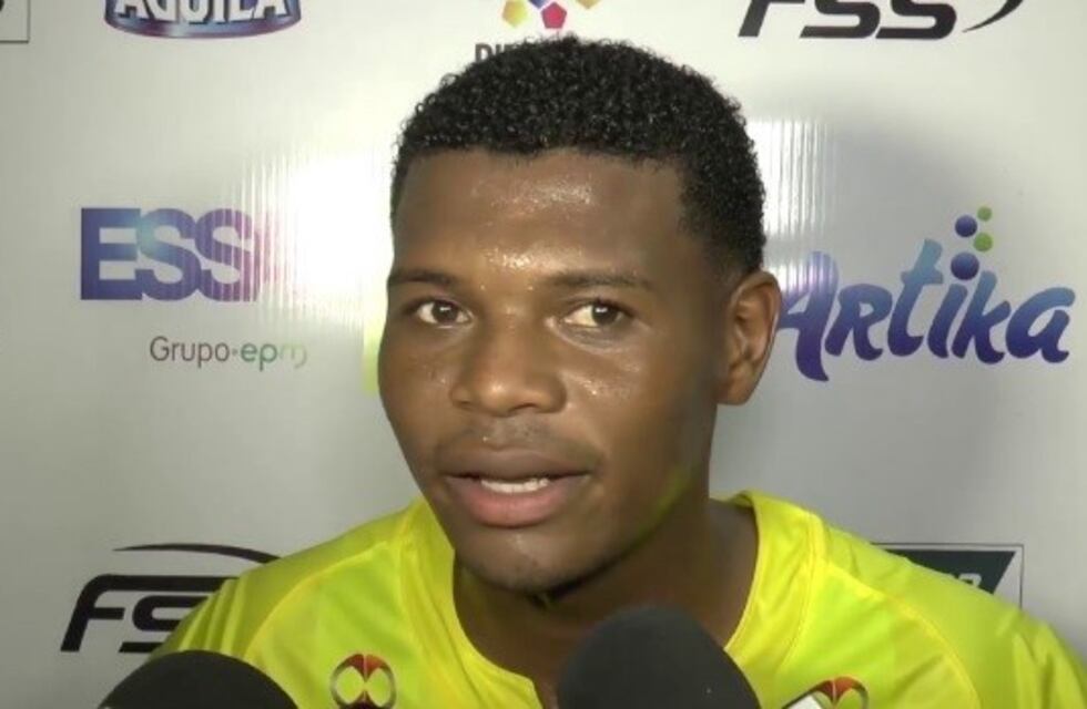 Newell's está cerca de abrochar a un delantero colombiano