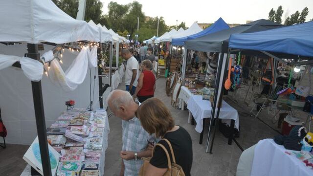 Nueva feria del Regalo en el Parque Central por los Reyes Magos.