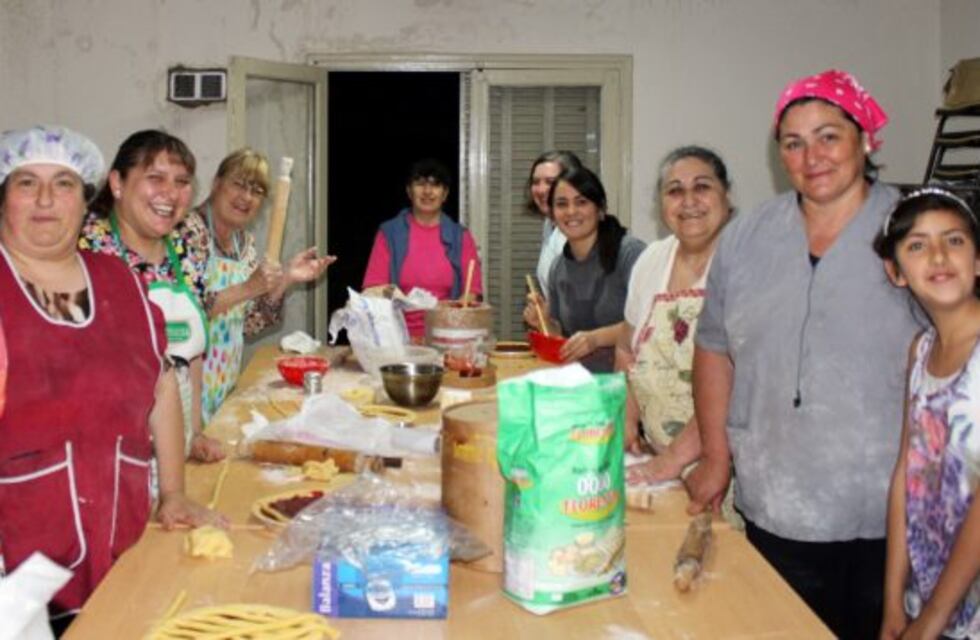 El 1 de abril se reanudan los talleres de la Universidad barrial