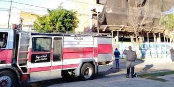 Un obrero cayó del quinto piso de una obra en construcción
