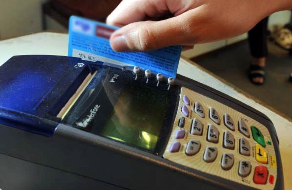 “Compre sin IVA”: el proyecto para que el reintegro del 21% sea permanente obtuvo dictamen en la Cámara Alta