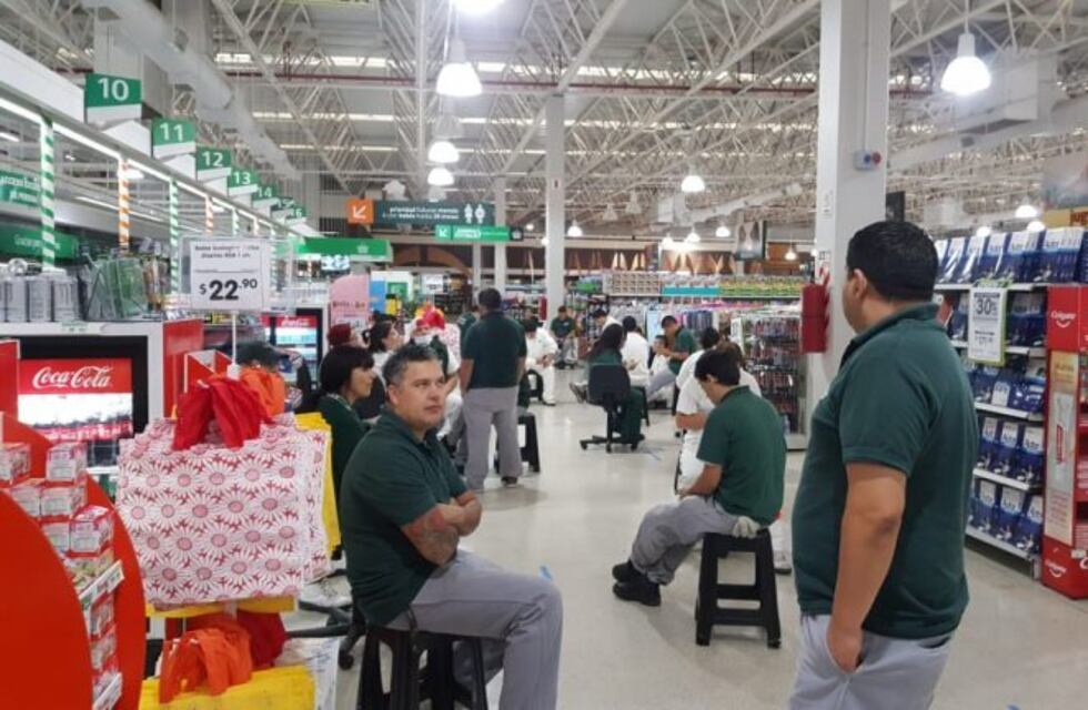Acordaron nuevo horario de atención para supermercados de Neuquén
