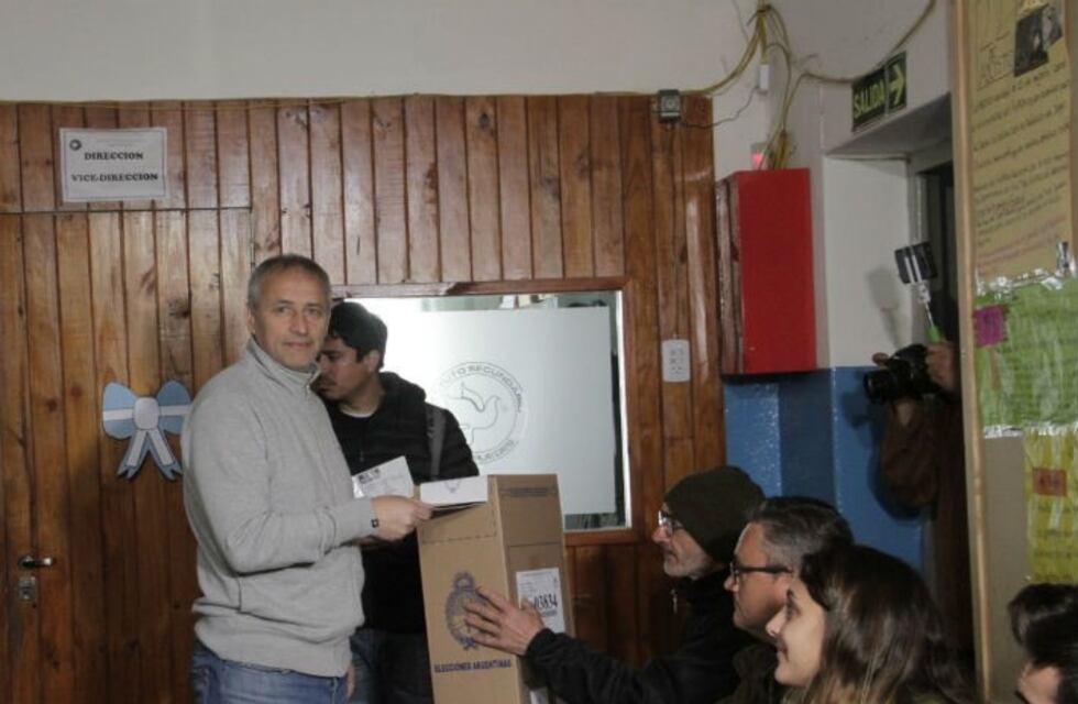 Paso 2017: Héctor Baldassi votó en Salsipuedes