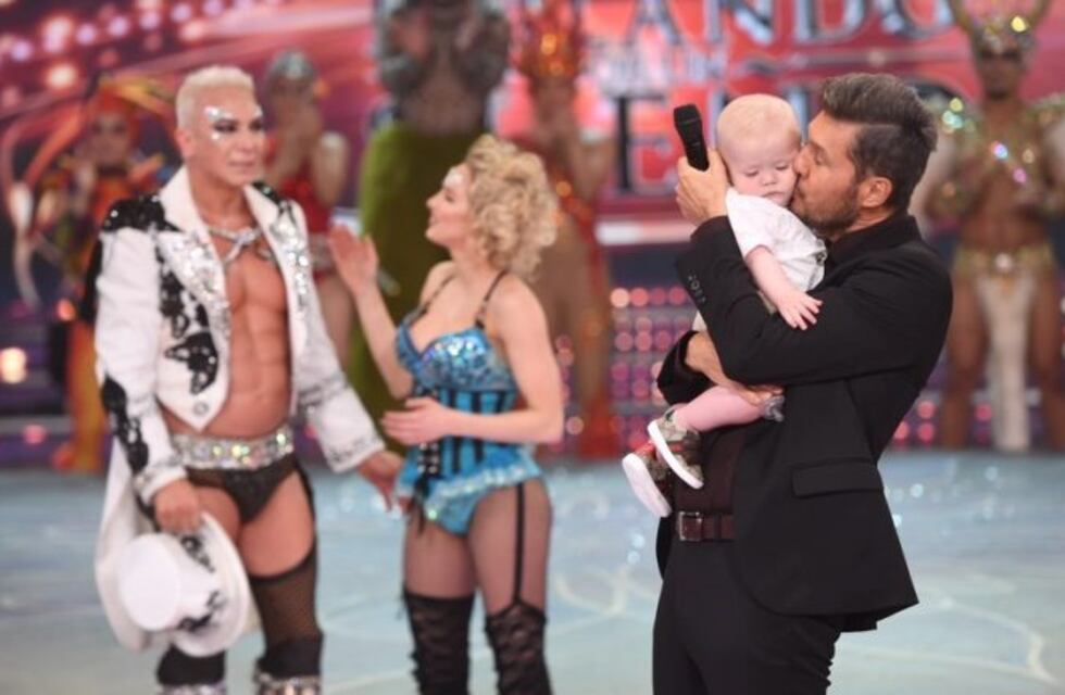 Acompañado de su hijito, Flavio Mendoza anunció que deja el Bailando 2018