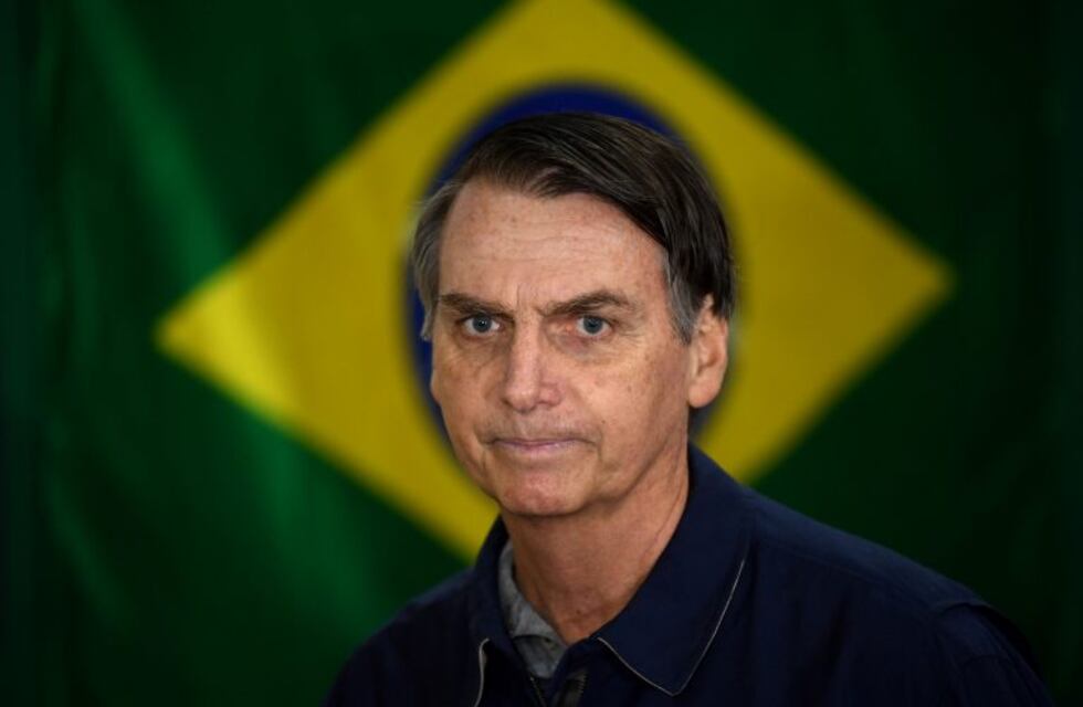 Un nuevo sondeo afirma que Bolsonaro ganaría las elecciones en Brasil con el 57%