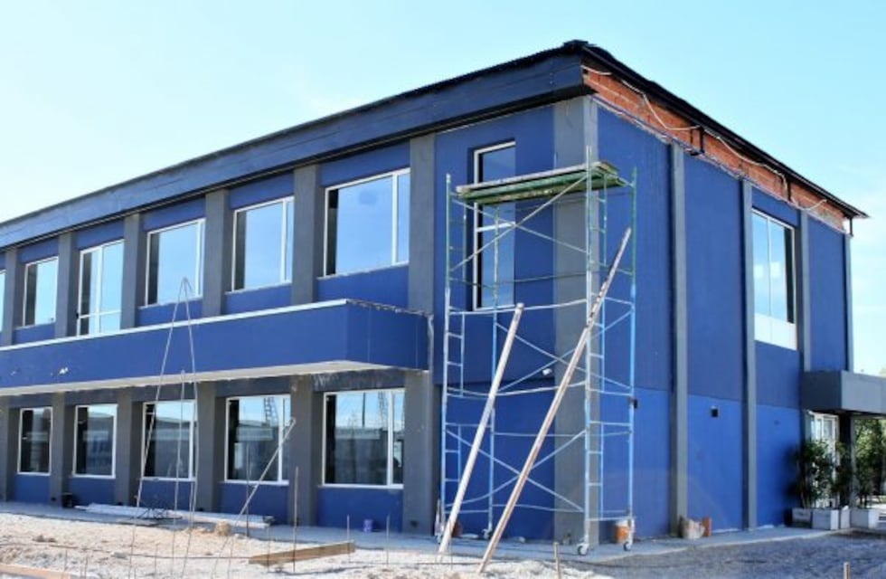 Avanzan con la obra del Polideportivo Petrolero en Las Heras