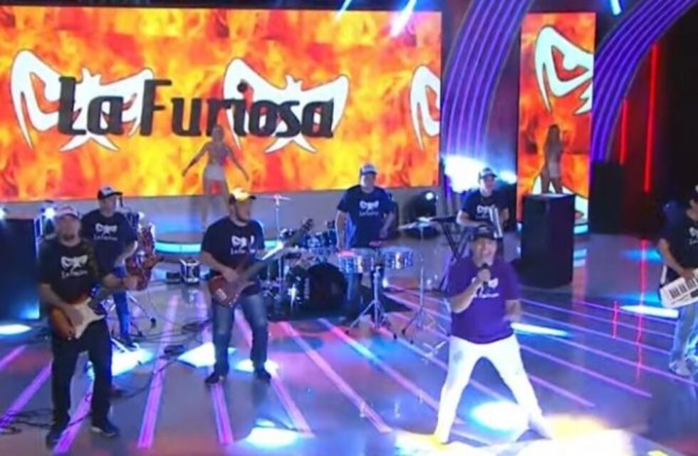 La banda "La Furiosa" recordó a las docentes fallecidas