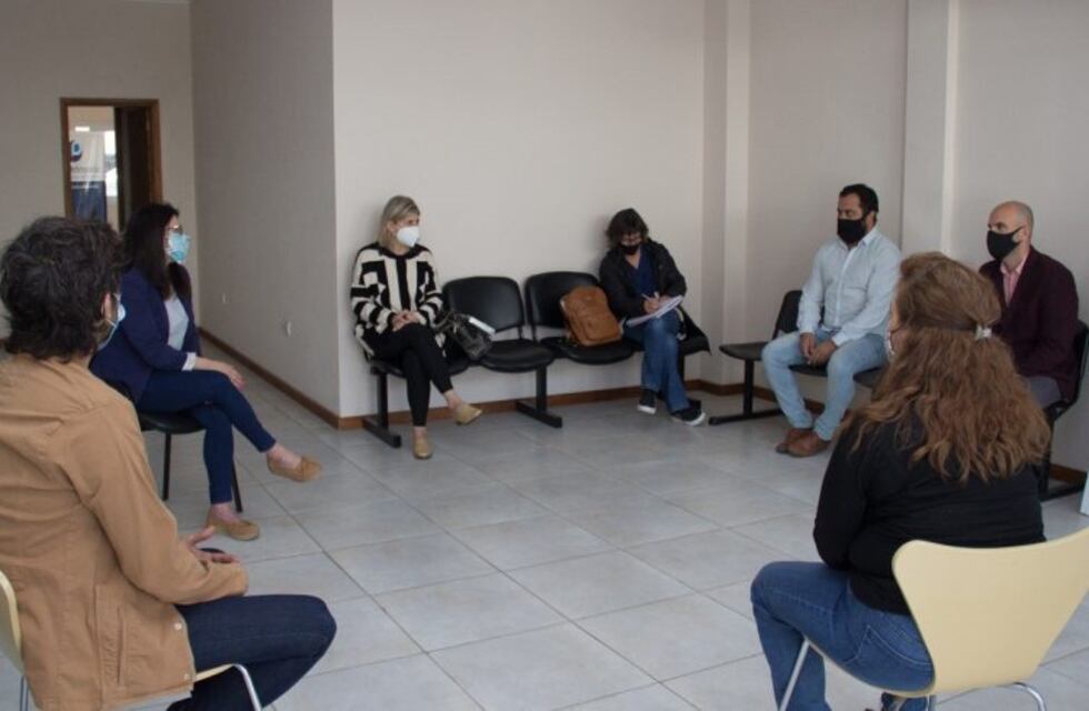 Coronavirus: reunión en la Defensoría del Pueblo por falta de controles en geriátricos