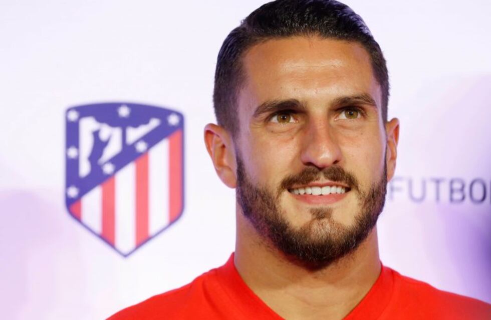 Koke, otro jugador famoso que posó con la camiseta de Talleres