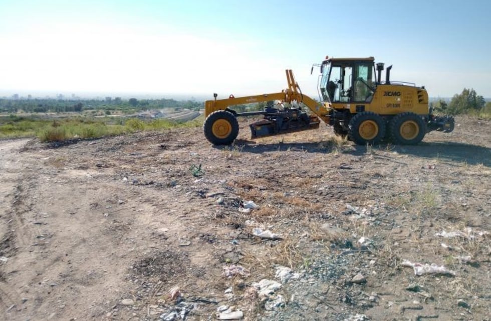 Erradicarán el basural del pedemonte para convertirlo en un espacio recreativo