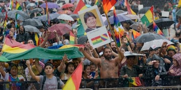 Marcha en Plaza de Mayo a favor de Evo Morales (Foto:Clarín)