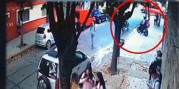 Motochorros a los tiros en Aldo Bonzi (Web)