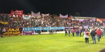 La votación comenzó pasadas las 23 en el estadio Gabino Sosa\u002E (@bartidrake)