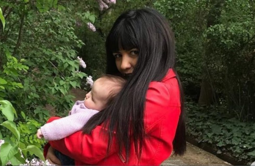 Fotos de las primeras vacaciones de la hija de Rodrigo de la Serna en una isla paradisíaca