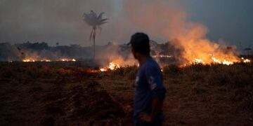 La fiereza de los incendios demanda cooperación, y los bomberos cordobeses dirán presente\u002E
