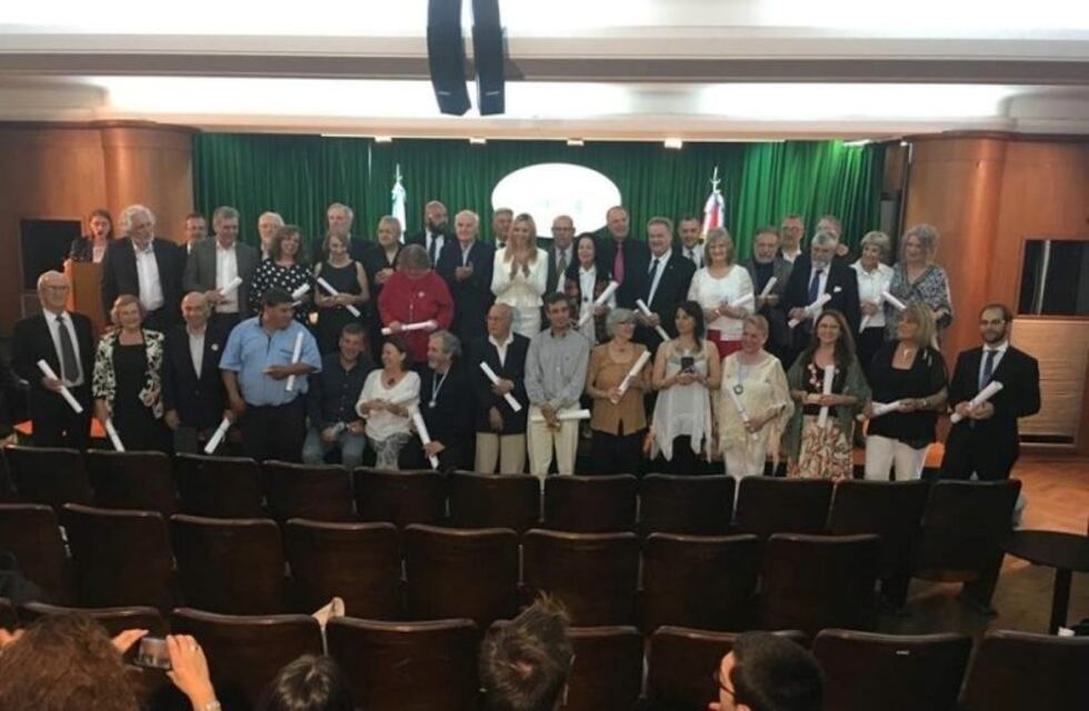 Distinguen a la Mg. Magdalena Ametrano en el Senado de la Nación