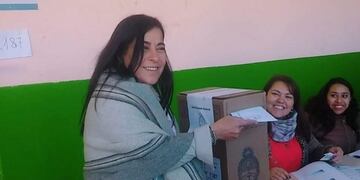 Carolina Moisés vota en la PASO, en Jujuy