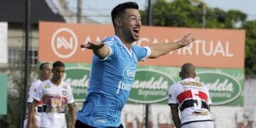 El Fede Lértora fue el autor del gol del último triunfo como visitante\u002E Este lunes no estará ante el Halcón\u002E