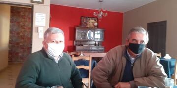 El intendente de Arroyito Gustavo Benedetti junto al presidente del comité departamental San Justo UCR, Oscar Tuninetti