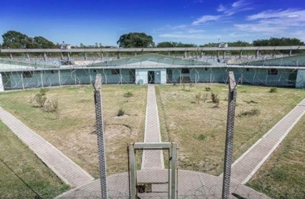 Continúan prófugos los tres evadidos de la Unidad 47 de San Martín y creen que uno de ellos está herido