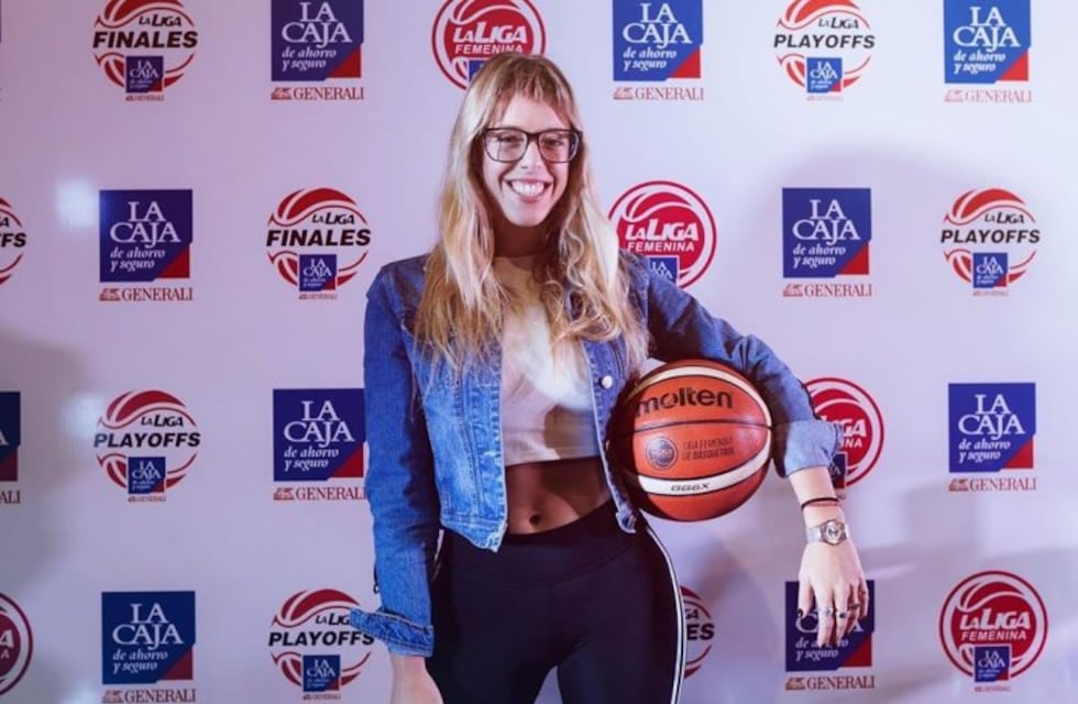 Nati Jota mostró un novedoso entrenamiento con cartas