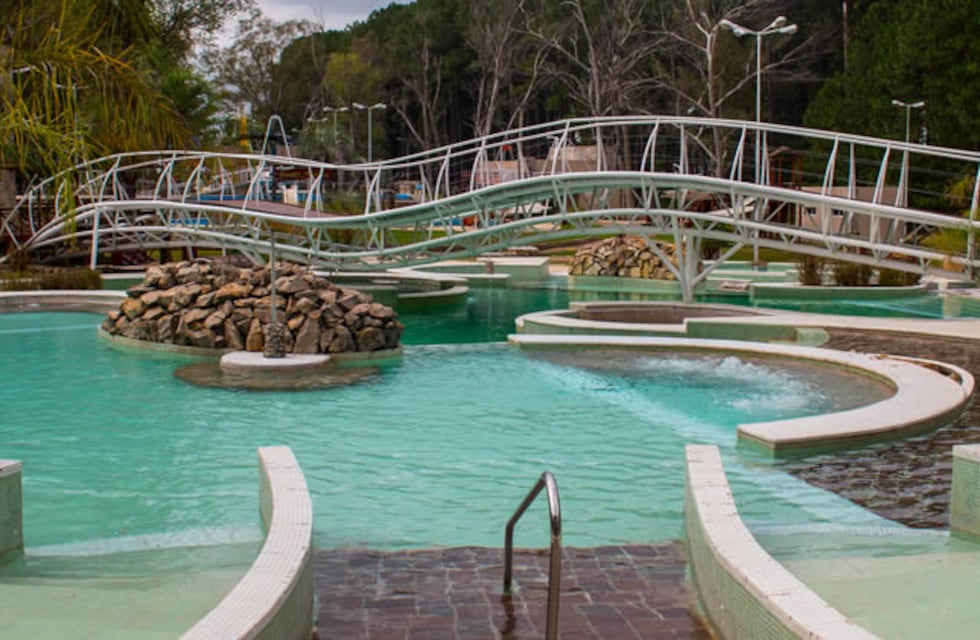 Complejos termales del Lago Salto Grande incorporan piscinas de agua fría