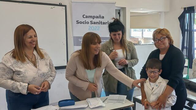 Entrega de anteojos recetados en Campaña Socio Sanitaria ER