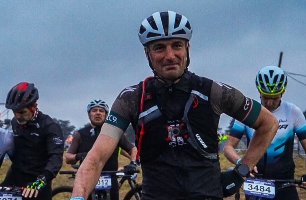 Furor por Scaloni en Córdoba: corrió el Desafío del Río Pinto con el equipo técnico de la Selección