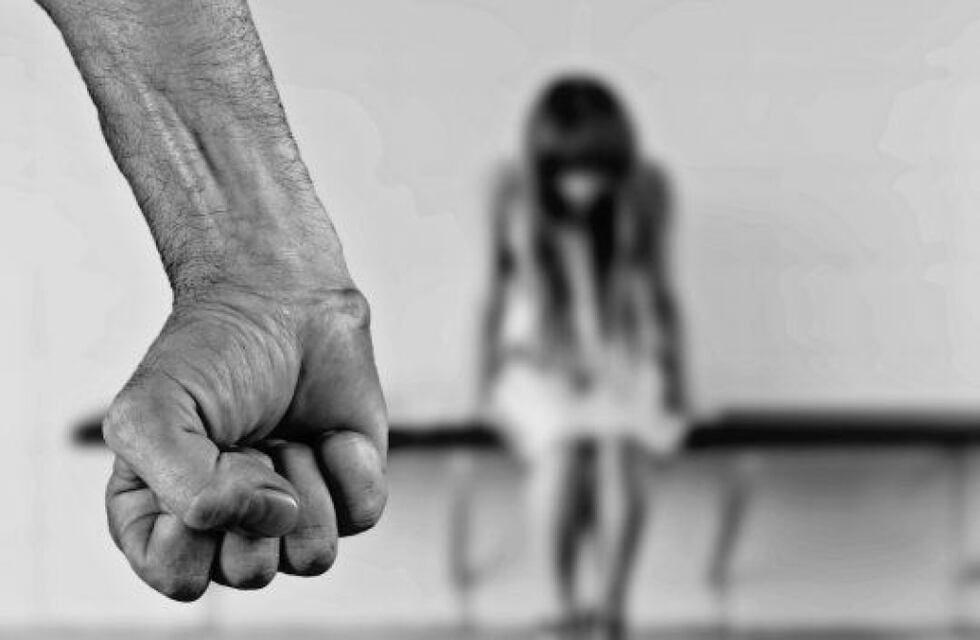 Golpiza y amenazas a una joven de San Luis: “Te mato si te veo con otro”