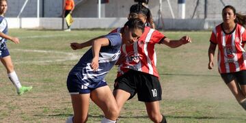 Las Pumas golearon a Tupungato en Copa Mendoza.