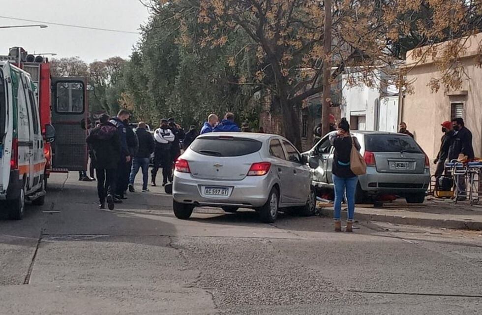 En un choque múltiple falleció un motociclista de 49 años