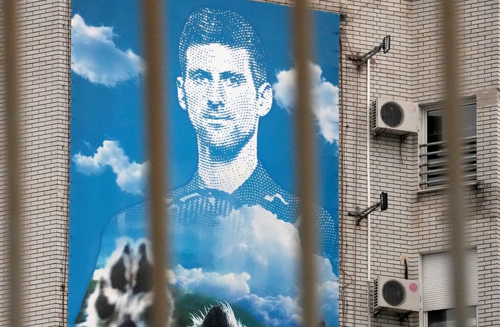 Novak Djokovic frenó su deportación de Australia: tendrá una audiencia el lunes