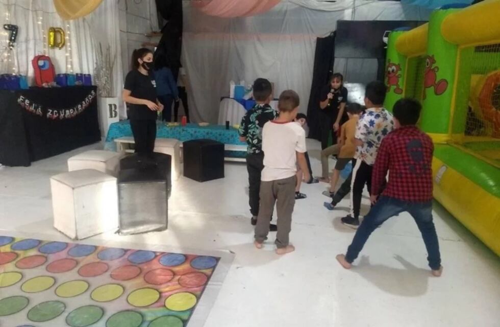 Tienen un salón de fiestas y les festejarán los cumpleaños a niños de comedores y merenderos