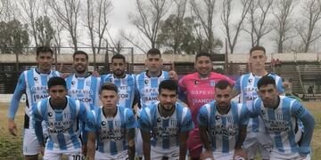 Racing sumó y resguarda la cima del Federal A (clubatleticoracingoficial).