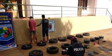 El individuo fue identificado luego de ofrecer parte de los elementos robados en un taller mecánico