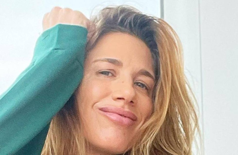 Alina Moine iluminó la noche del viernes con un look total black de estreno