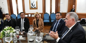 Intendentes del interior ratifican respaldo a Jaldo y coordinan actos del 9 de julio.