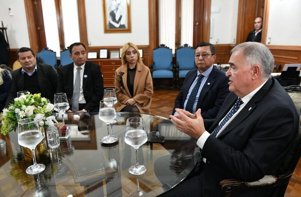 Con fuerte respaldo político, Jaldo recibió a intendentes para coordinar la agenda institucional