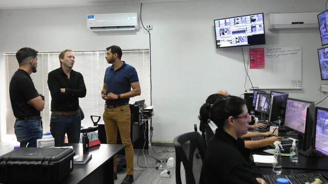 Visita de concejales de Esperanza al Centro de Monitoreo de Rafaela