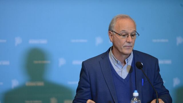 Daniel Gollan dijo que para septiembre todos los mayores de edad estarán vacunos.
