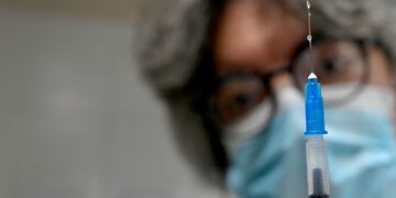 Las autoridades médicas hablaron tras la suba de casos de covid y la baja en aplicación de dosis de refuerzo.
Foto: Orlando Pelichotti