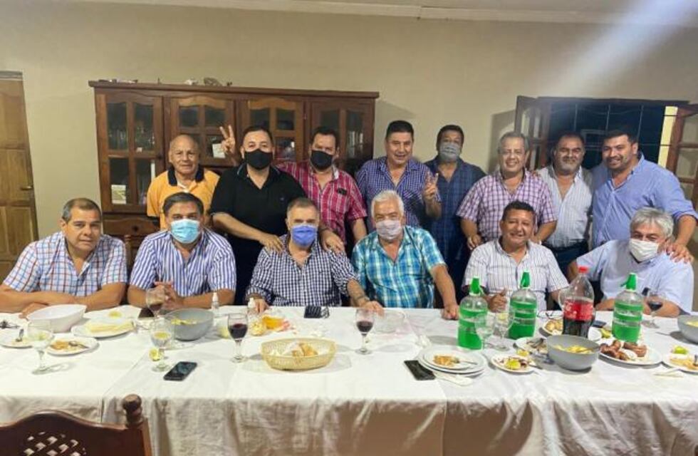 Jaldo mantuvo una reunión de trabajo con delegados comunales del departamento Simoca