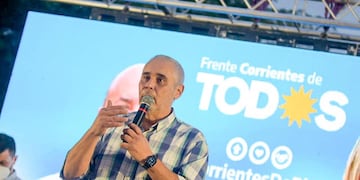 Apunto a la concentración de la riqueza en la provincia contrastada con los elevados índices de pobreza y desocupación.