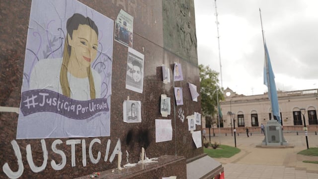 Las familias de las víctimas cuestionan la pasividad de la Justicia y de las comisarías para evitar los femicidios.